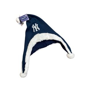 Winter Hat New York Yankees Navy Fleece Hat with White Trim and Pom Poms‎